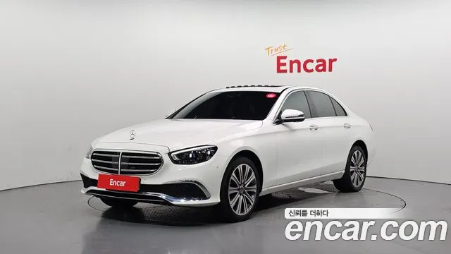 Mercedes-Benz E- W213 E350 4MATIC Exclusive