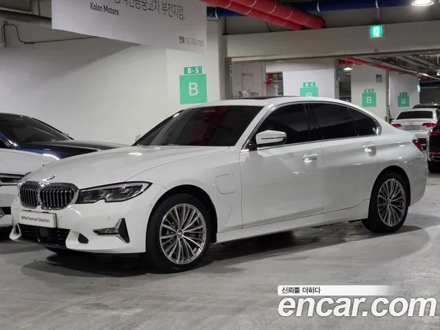 BMW 3 (G20) 330e
