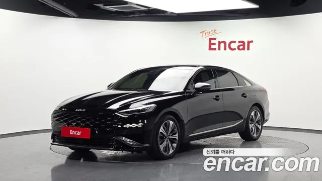 Kia K8 Hybrid Signature