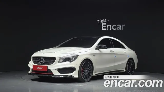 Mercedes-Benz CLA- C117 CLA45 AMG 4MATIC