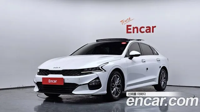 Kia K5 III 2.0 Prestige