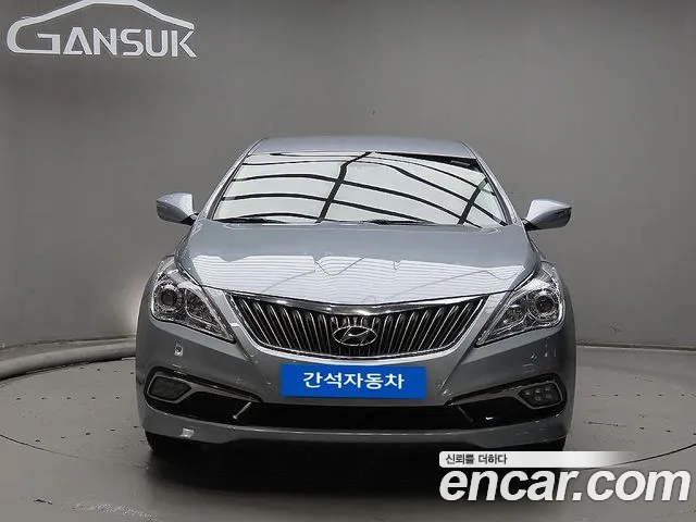 Hyundai Grandeur HG HG240