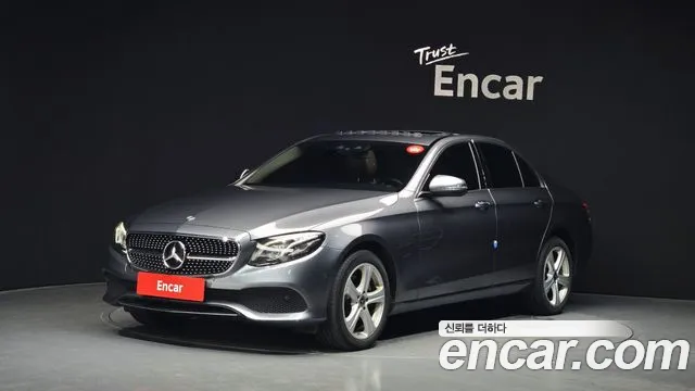 Mercedes-Benz E- W213 E220d 4MATIC