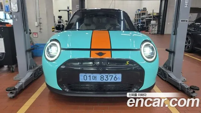 MINI Cooper 4 SE