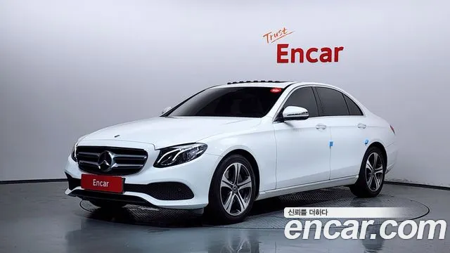 Mercedes-Benz E- W213 E300