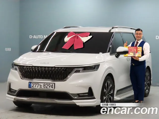 Kia Carnival 4 Gasoline 7 Noblesse
