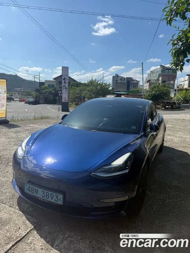 Tesla 3 AWD