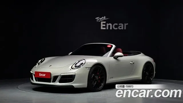 Porsche 911 GTS 991