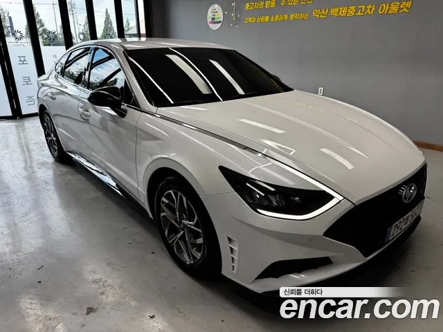 Hyundai Sonata (DN8) 2.0 Premium