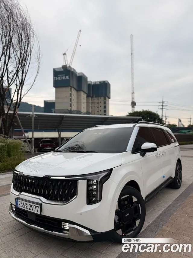 Kia The New Carnival 4 HEV 9 Noblesse