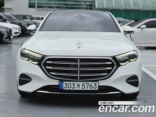Mercedes-Benz E- W214 E450 4MATIC Exclusive