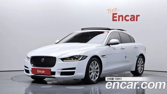 Jaguar XE 20t Prestige