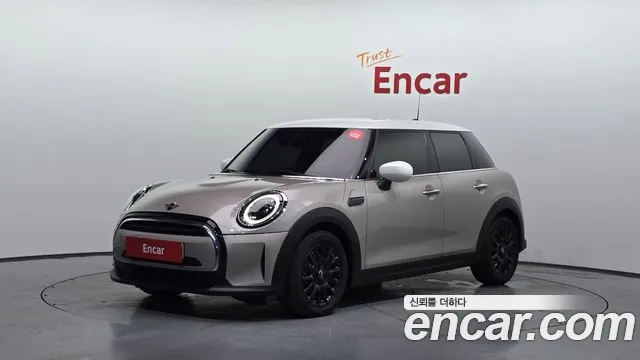 MINI Cooper 5 3