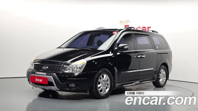 Kia Carnival R Carnival GLX Premium