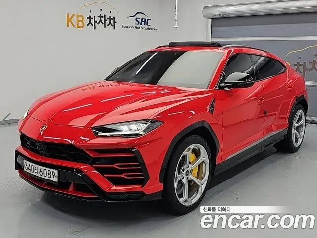 Lamborghini 4.0 V8