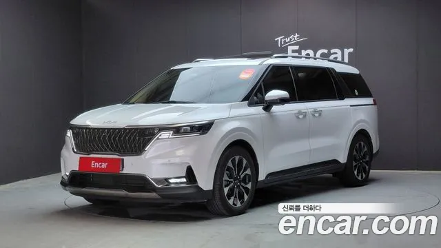 Kia Carnival 4 Gasoline 9 Noblesse