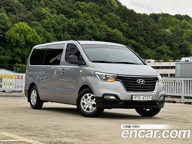Hyundai The New Grand Starex 5