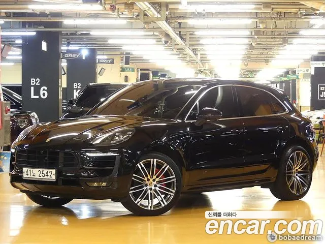 Porsche Macan 3.0 GTS 95B