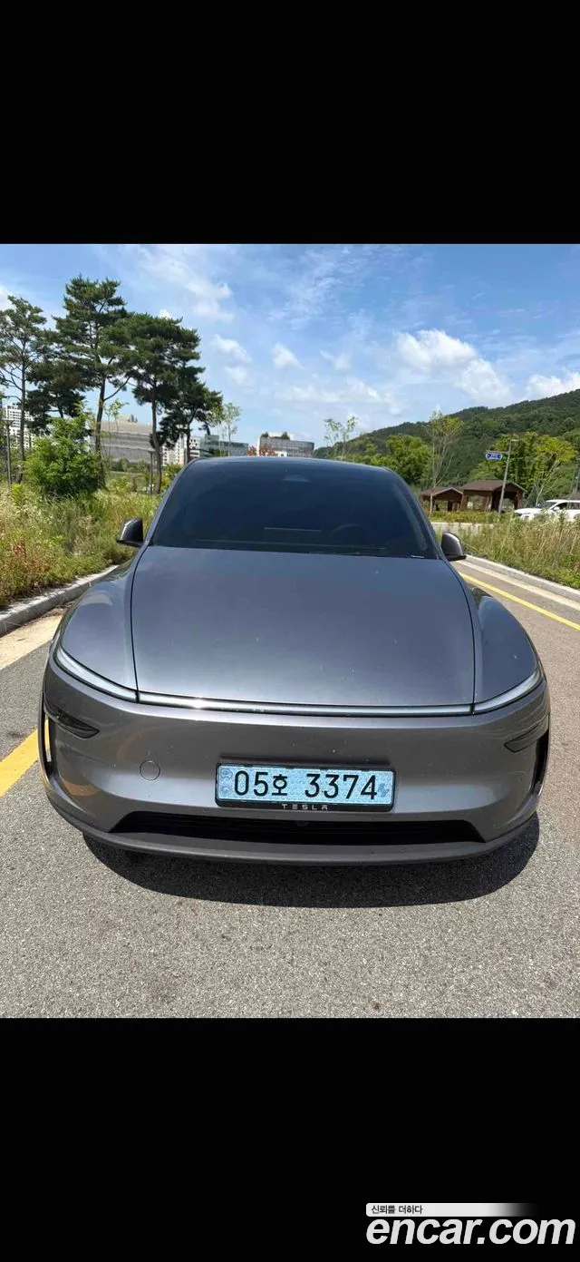 Tesla Y RWD