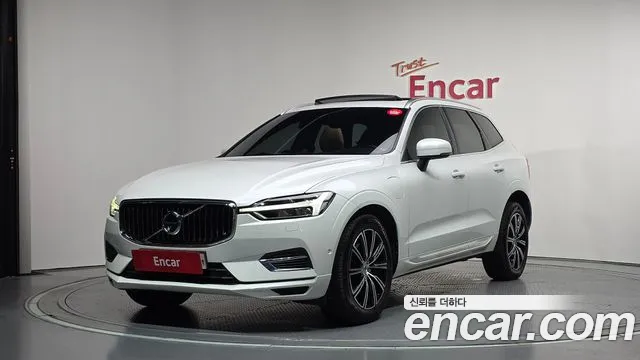 Volvo XC60 2 T8