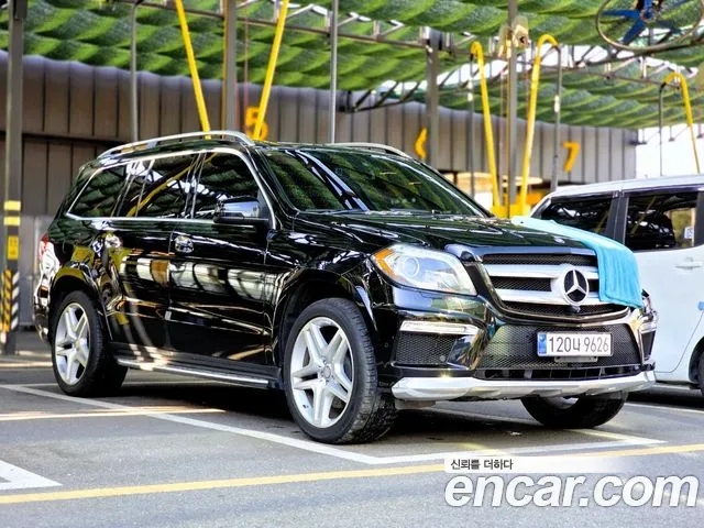 Mercedes-Benz GL- X166 GL550 4MATIC