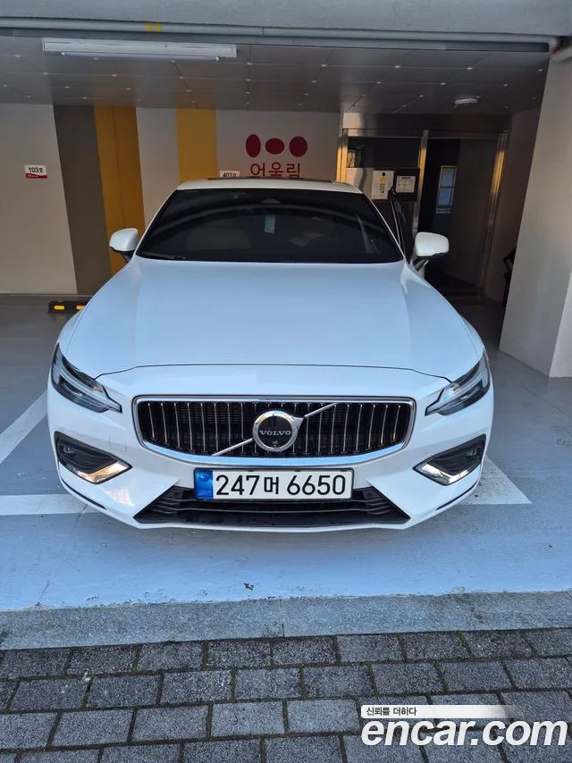 Volvo S60 3 B5
