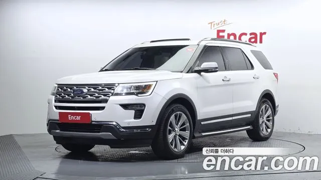 Ford Explorer 2.3 Limited 4WD 5