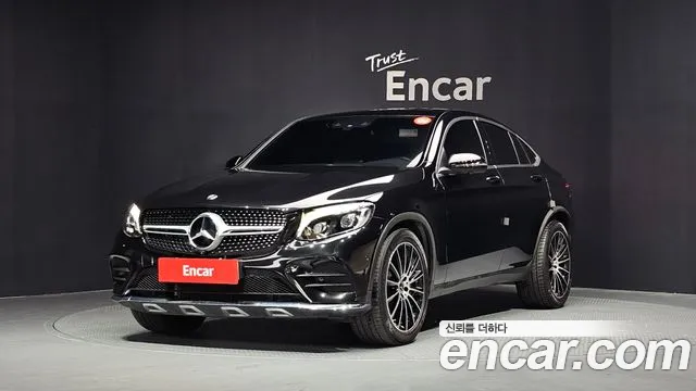 Mercedes-Benz GLC- X253 GLC300 4MATIC AMG Line