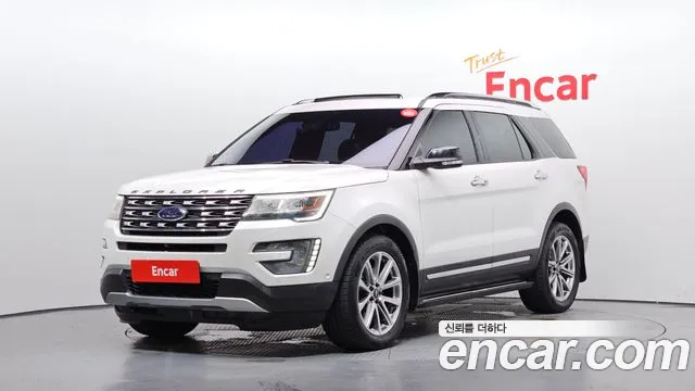 Ford Explorer 2.3 Limited 4WD 5