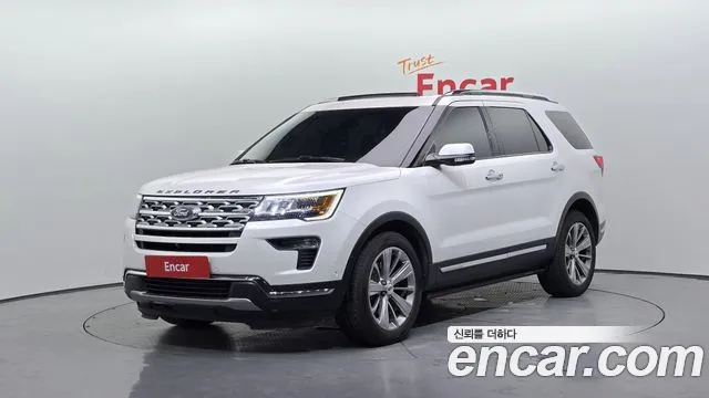 Ford Explorer 2.3 Limited 4WD 5