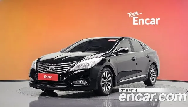 Hyundai Grandeur HG HG240