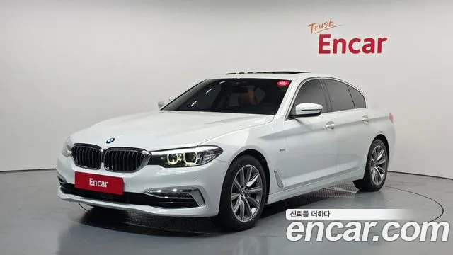 BMW 5 (G30) 520i