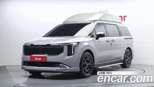 Kia The New Carnival 4 HEV 9