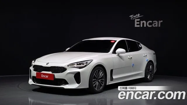 Kia Stinger 2.0 Turbo 2WD