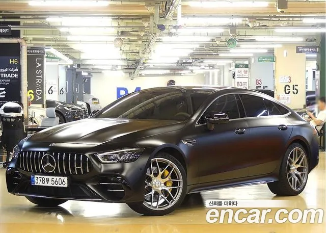 Mercedes-Benz AMG GT 4 43 4MATIC+