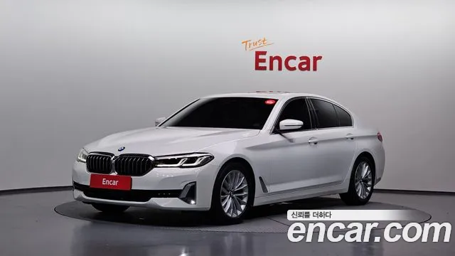 BMW 5 (G30) 520i