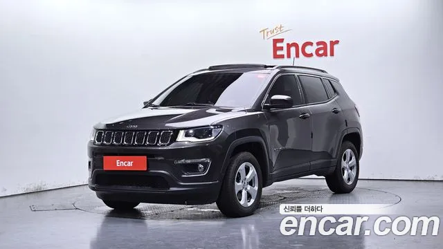 Jeep 2 2.4 AWD