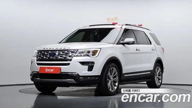 Ford Explorer 2.3 Limited 4WD 5