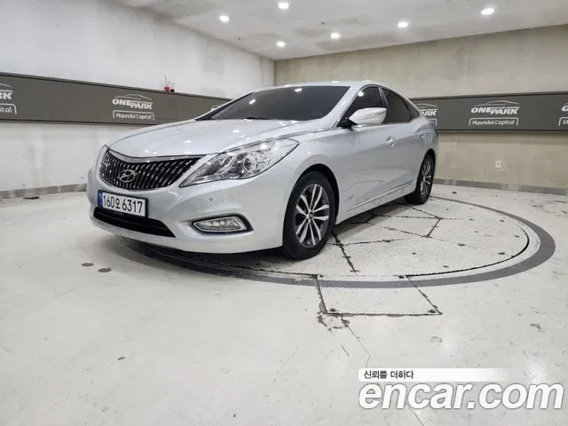 Hyundai Grandeur HG HG300