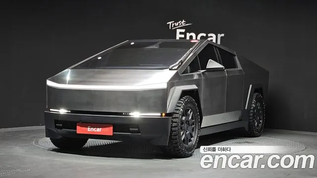 Tesla AWD