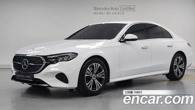Mercedes-Benz E- W214 E200 Limited