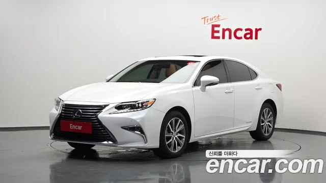 Lexus ES300h XV60
