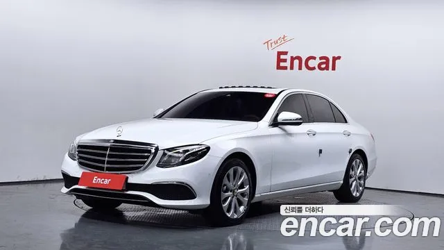 Mercedes-Benz E- W213 E220d Exclusive