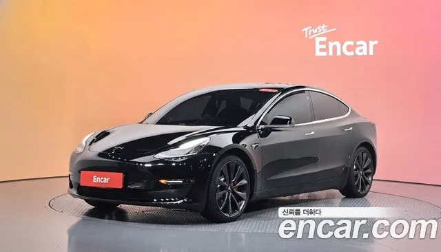 Tesla 3 AWD