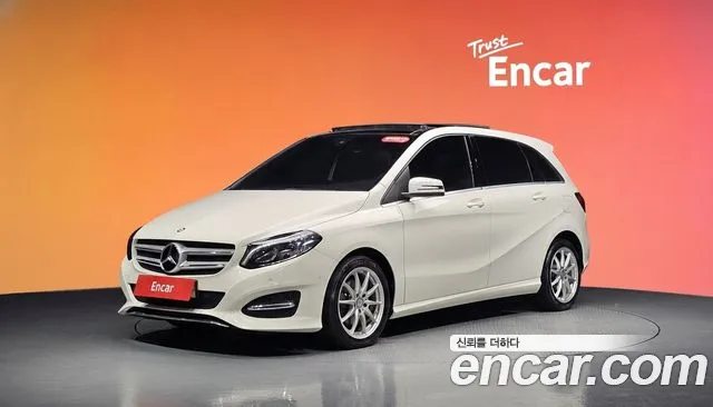 Mercedes-Benz B- W246 B200 d