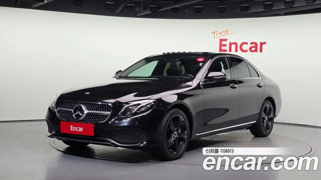 Mercedes-Benz E- W213 E300 4MATIC