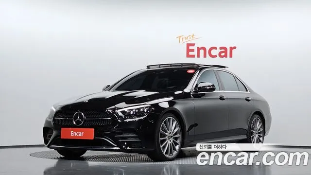 Mercedes-Benz E- W213 E350 4MATIC AMG Line