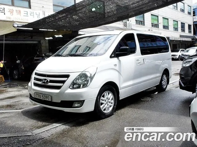 Hyundai Grand Starex 12