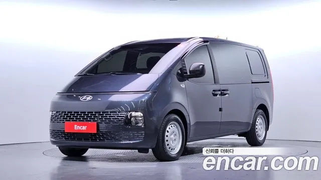Hyundai Staria 5