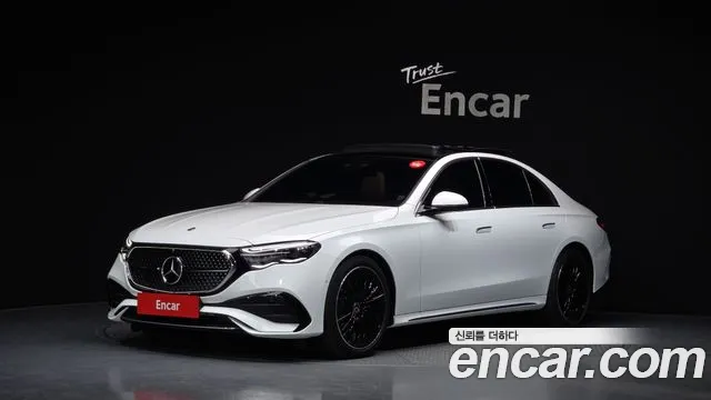 Mercedes-Benz E- W214 E300 4MATIC AMG Line
